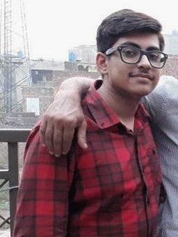 Hamdan as a teenager, at his heaviest